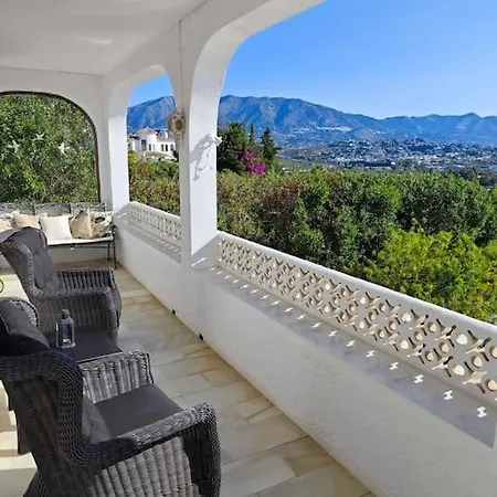 Tranquil Oasis: With Pool * Fuengirola